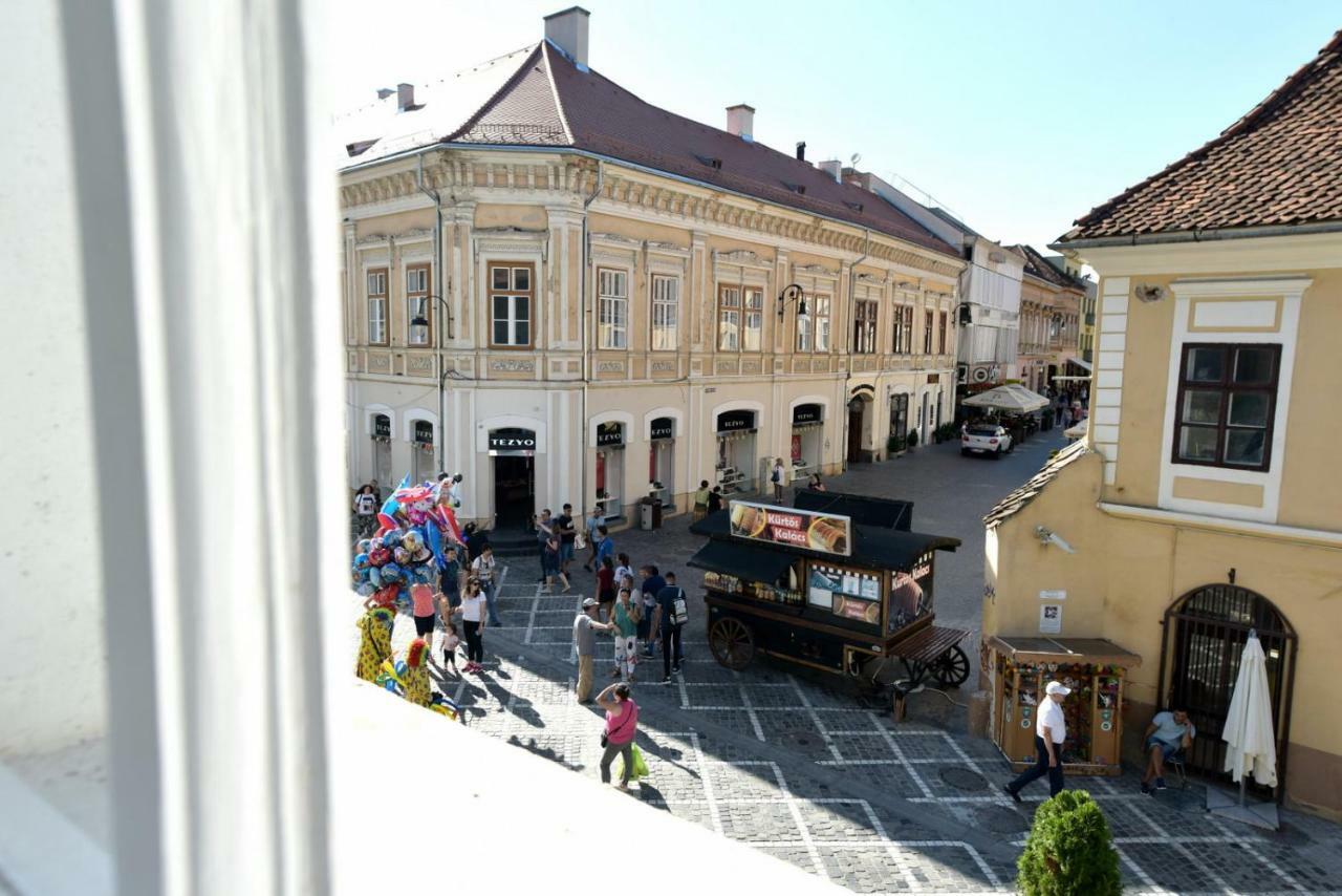 Top Royal Central Брашов Екстер'єр фото