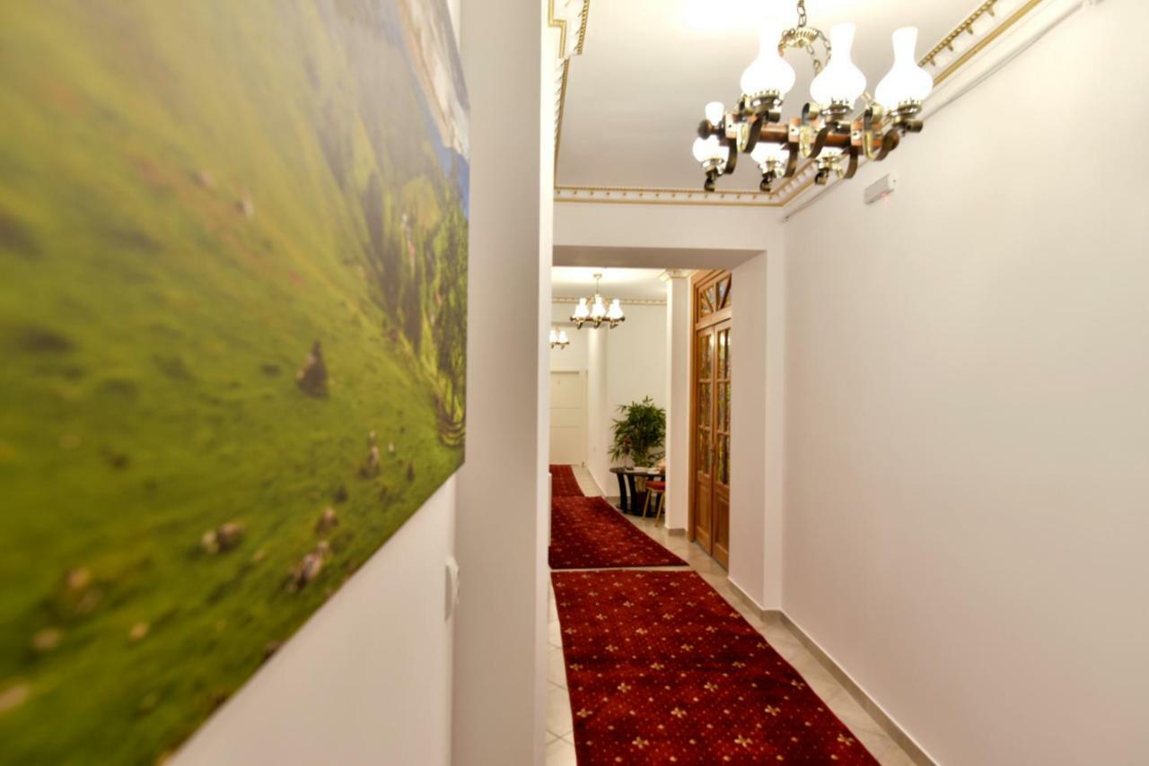 Top Royal Central Брашов Екстер'єр фото