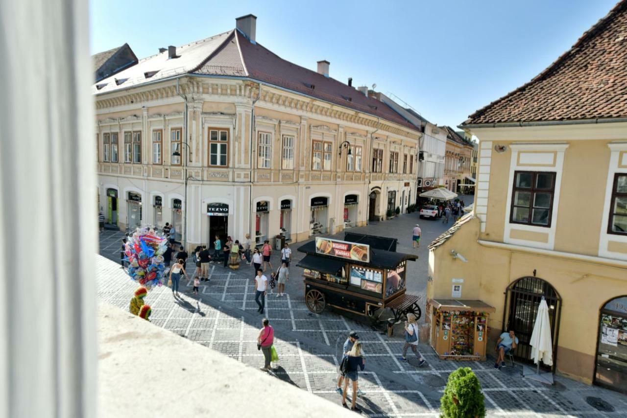 Top Royal Central Брашов Екстер'єр фото